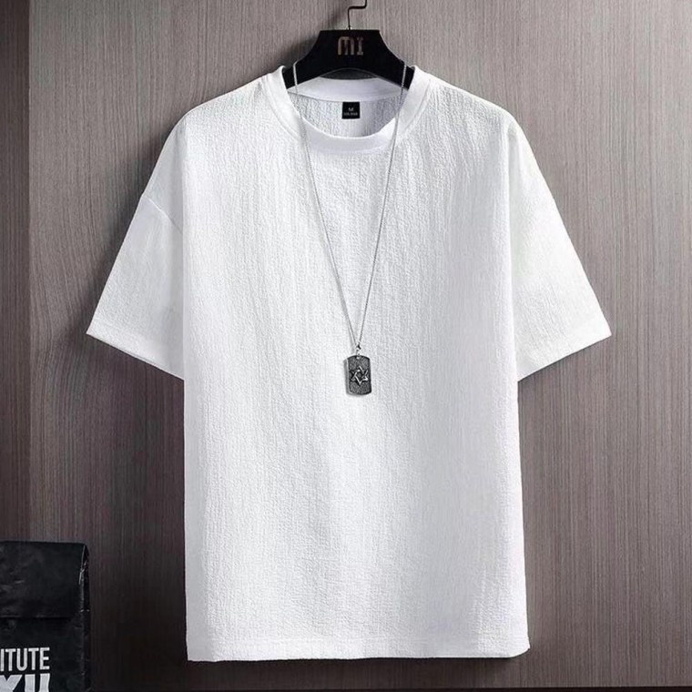 เสื้อยืดแขนสั้นผู้ชายสไตล์เบสิคเรียบๆ