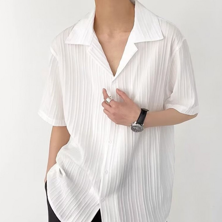 เสื้อเชิ้ตแขนสั้นผู้ชายคอปกเปิด สไตล์ลำลอง เนื้อผ้าใส่สบาย