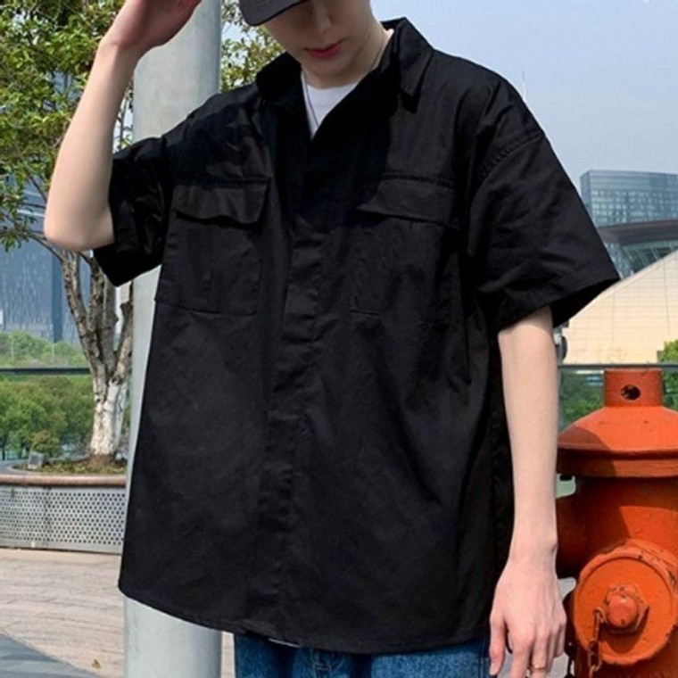 เสื้อเชิ้ตโปโลแขนสั้นผู้ชายทรงโอเวอร์ไซส์สไตล์ลำลอง มี 2 สี