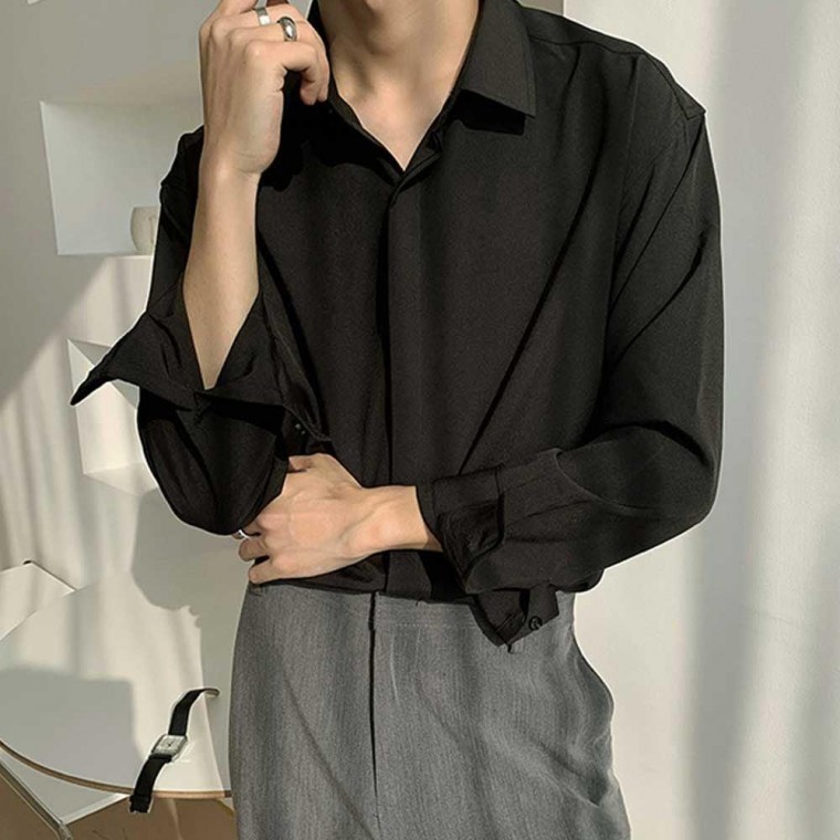 เสื้อเชิ้ตคอปกสีดำสำหรับผู้ชาย สำหรับไปงานเลี้ยง/นัดบอด