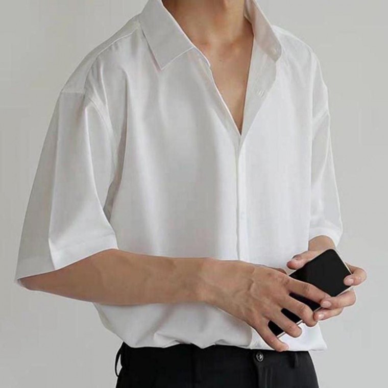 เสื้อเชิ้ตทรงโอเวอร์ไซส์เนื้อผ้าเย็นสำหรับผู้ชาย สไตล์เดลี่แคชชวล