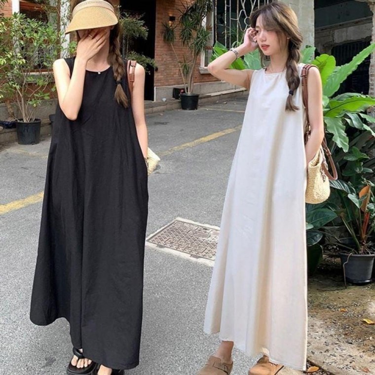 เดรสยาวทรงเอผ่าหลังสำหรับผู้หญิง