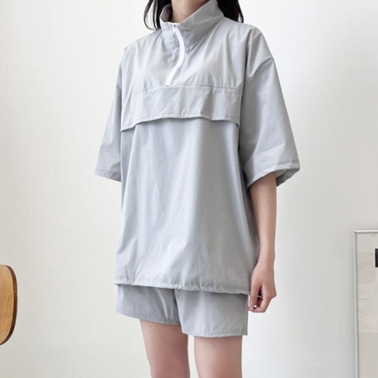 ชุดวอร์ม Anorak ผู้หญิง เสื้อแขนสั้นและกางเกงขาสั้น