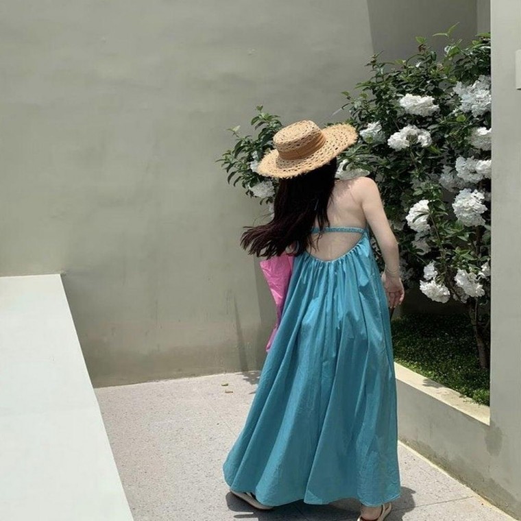 เดรสฤดูร้อนทรงเอผ่าหลังสุดเซ็กซี่สำหรับใส่ไปทะเล
