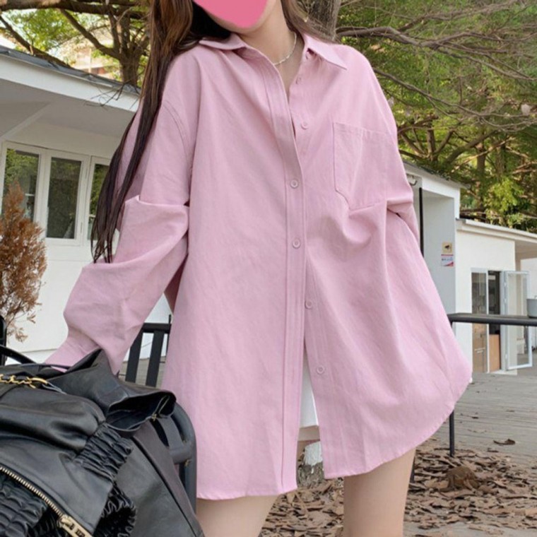เสื้อเชิ้ตแขนยาวเบสิกทรงโอเวอร์ไซส์สำหรับผู้หญิง 1 ชิ้น เรียบๆ สำหรับช่วงเปลี่ยนฤดู