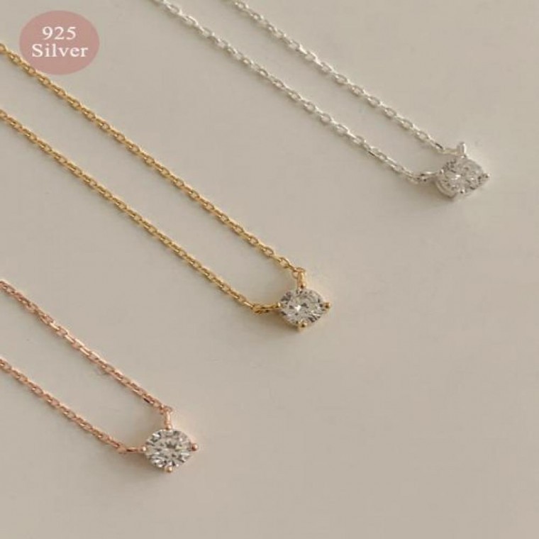 (เงิน 925) หนึ่งในสร้อยคอ
