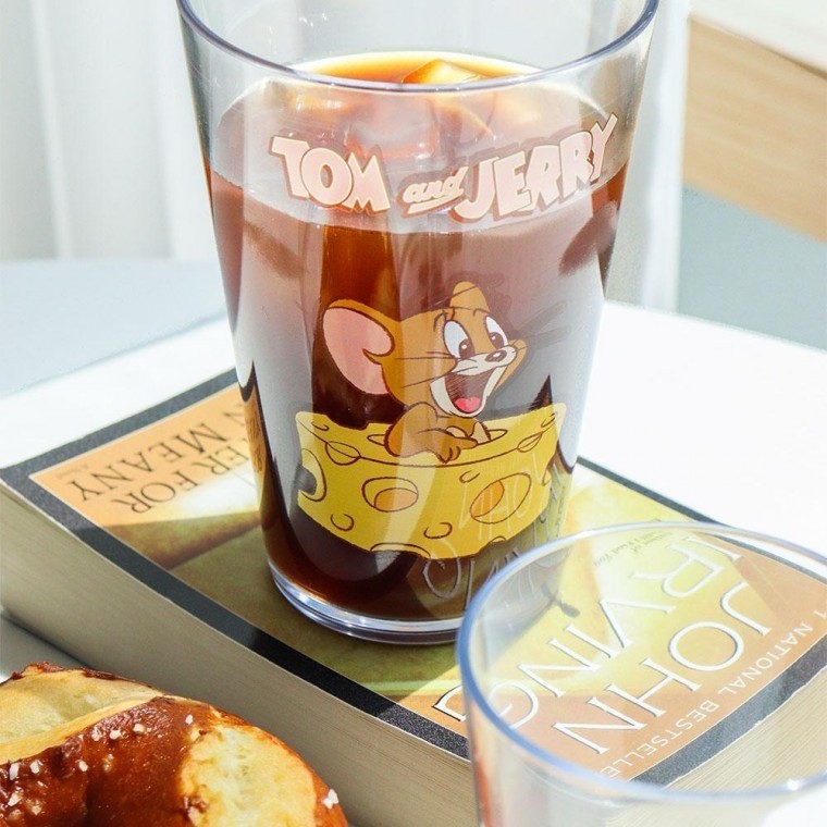 แก้วใส Tom & Jerry ขนาดเล็ก 2 แบบ (เลือก 1 แบบ) (EA)