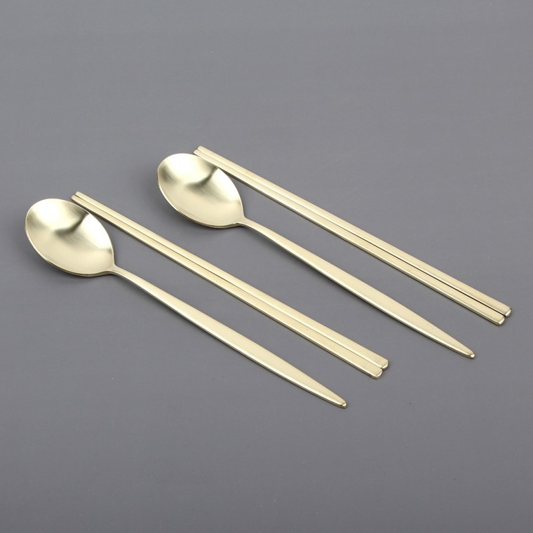 ชุดช้อนตะเกียบ Seros Plain Titanium 2 คู่ (สำหรับ 2 คน)