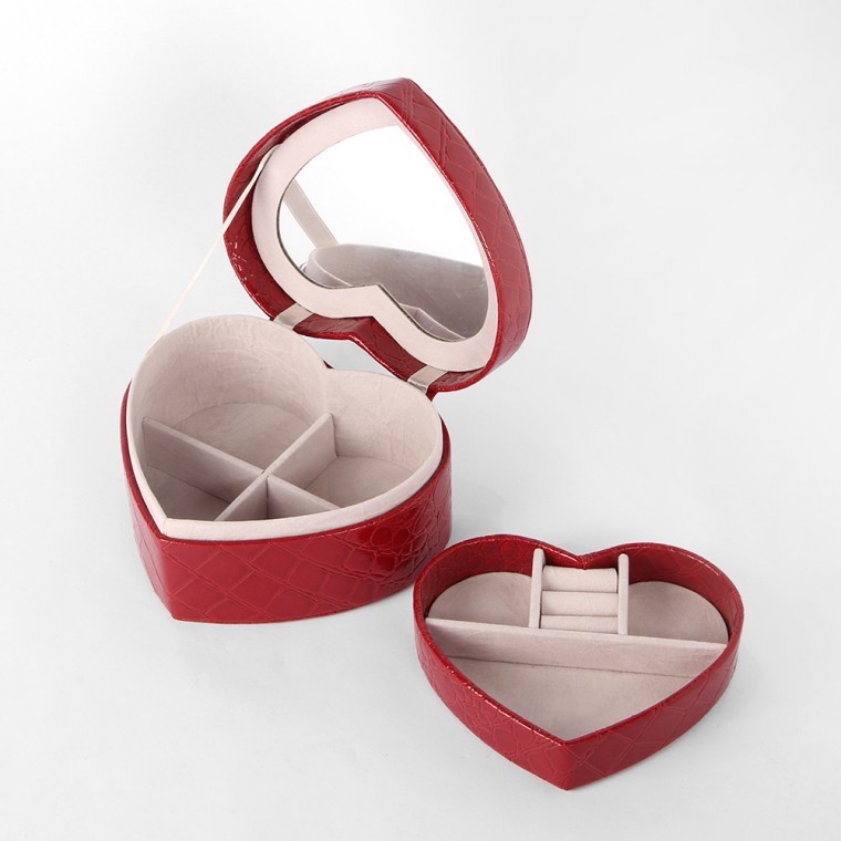 กล่องเครื่องประดับ Lovin (สีแดง) กล่องเก็บแหวน ต่างหู