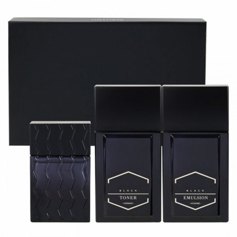 ชุดเครื่องสำอางผู้ชาย Black สำหรับผิวนุ่มชุ่มชื่นพร้อมกระชับรูขุมขน กลิ่นน้ำหอม