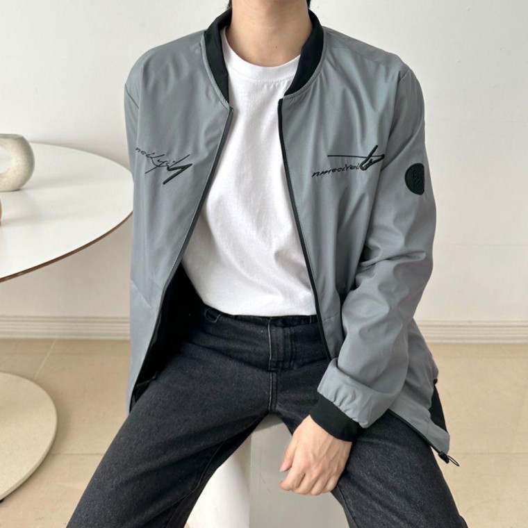 เสื้อแจ็คเก็ตบอมเบอร์น้ำหนักเบาสำหรับผู้ชาย เสื้อกันลม เสื้อแจ็คเก็ตบอมเบอร์สำหรับฤดูใบไม้ผลิ เสื้อกันลมสำหรับผู้ชายในฤดูเปลี่ยนผ่าน