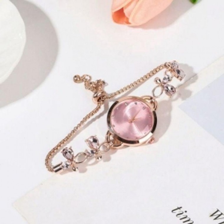 นาฬิกาข้อมือผู้หญิง Floral Slide (สีชมพู) แฟชั่น