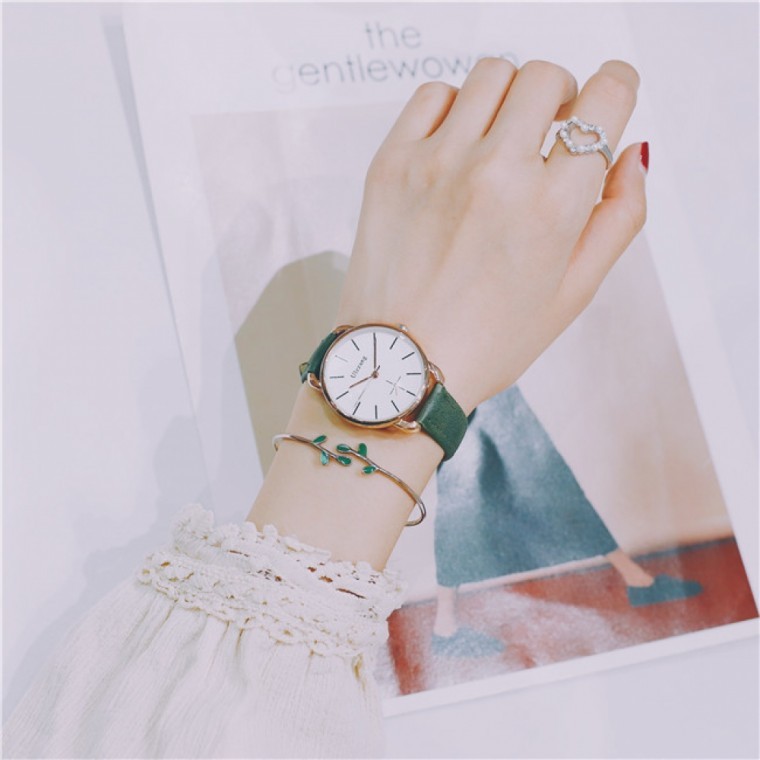 ชุดนาฬิกาข้อมือกำไล For You Layered 2 ชิ้น (สีกากี)