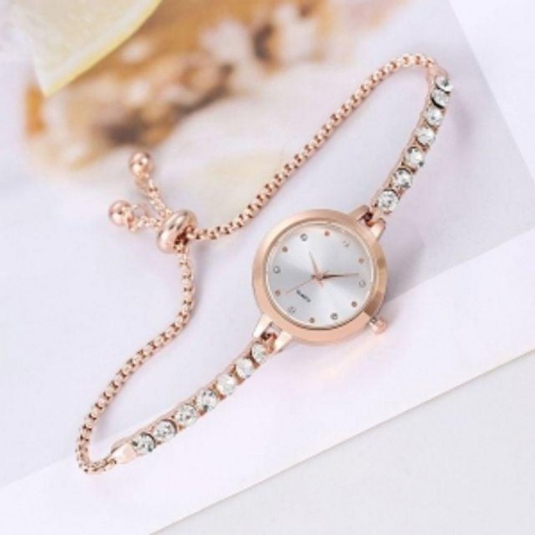 นาฬิกาข้อมือผู้หญิง Shinestone Slide (สีขาว) แฟชั่น