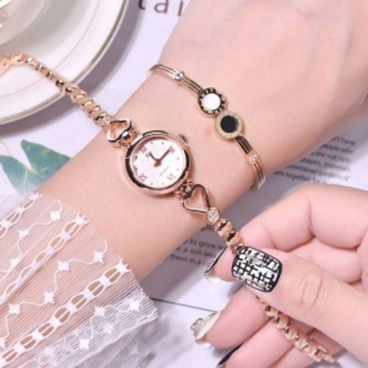 นาฬิกาข้อมือผู้หญิง Fall in Heart (สีทอง) โลหะ แฟชั่น