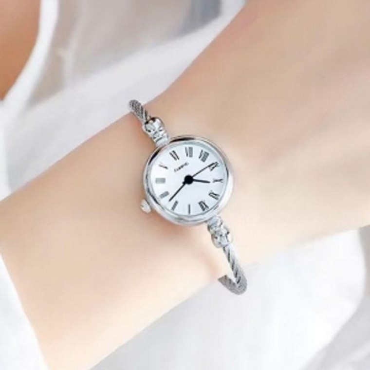 นาฬิกาข้อมือผู้หญิง Wire Bangle (ตัวเลขโรมันสีเงิน) แฟชั่น