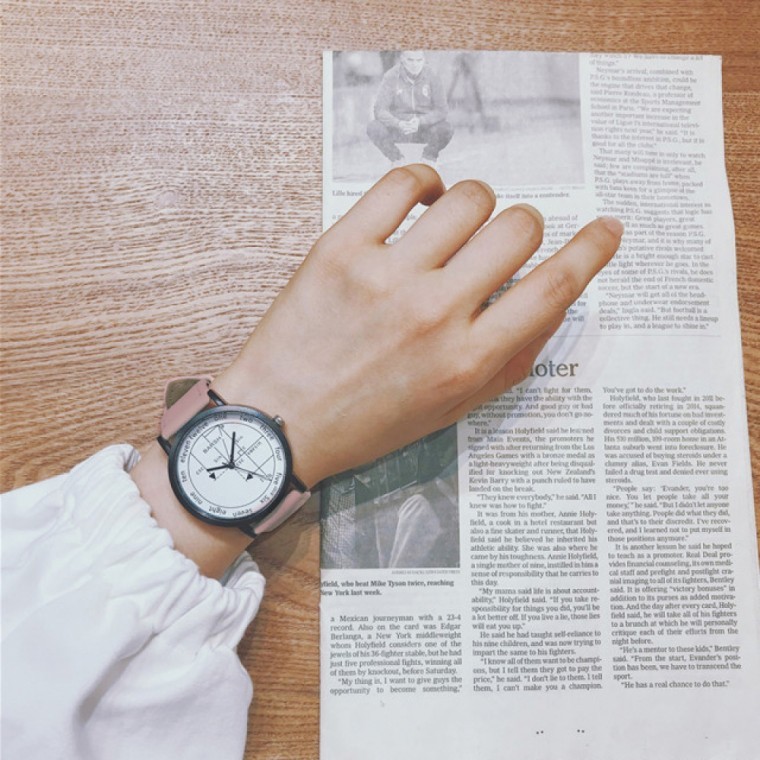 นาฬิกาข้อมือผู้หญิง Study (สีชมพู)