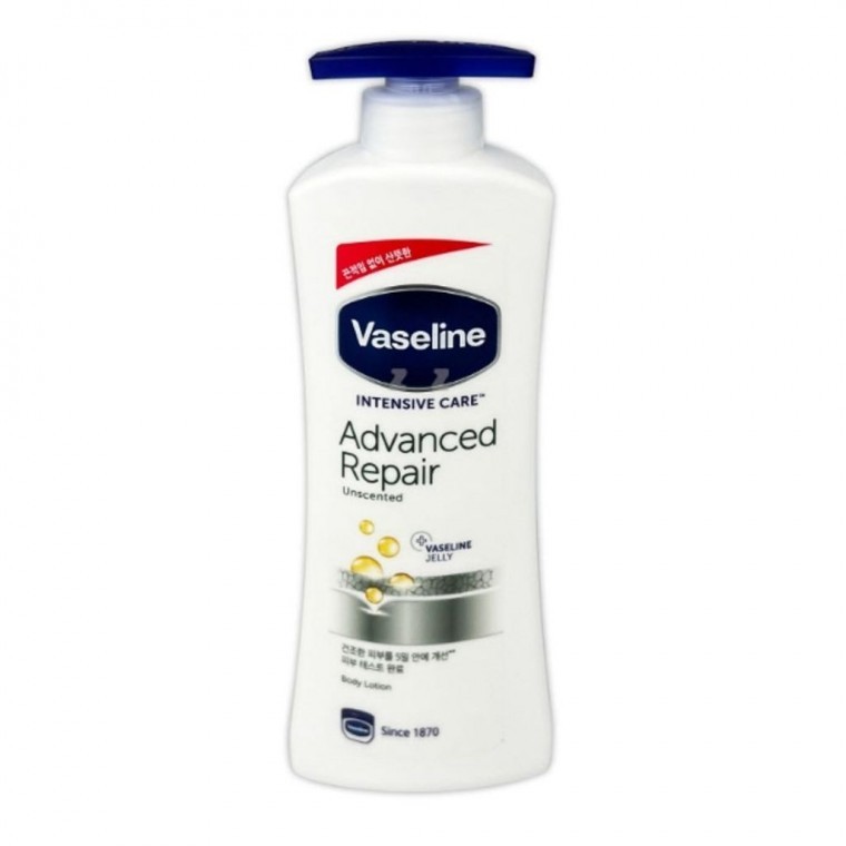 จูเรีย ลูน่า ลิส มอยส์เจอร์ บาย เอสเซนส์ โลชั่น 500ml / คาเมลเลีย ดอกคามิเลีย