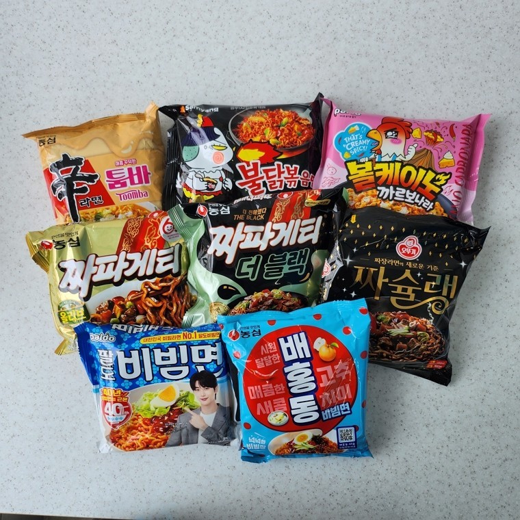 บะหมี่ห่อพิเศษ (ทูอุมบา/พุลทักบกึมเมียน โวลคาโน่ ฯลฯ) 8 ชนิด