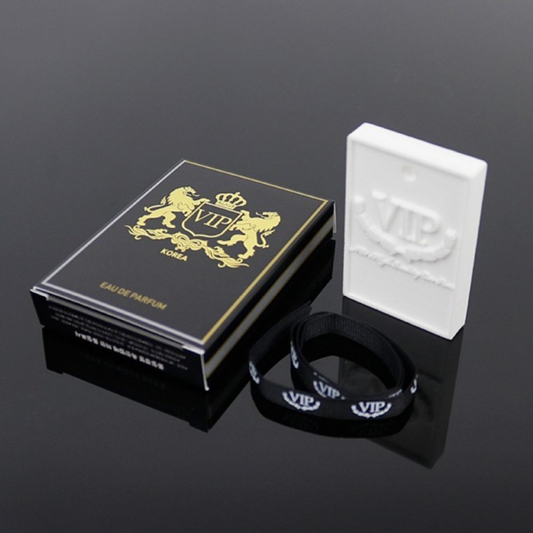 Hi-Polymer Diffuser น้ำหอมปรับอากาศ แบบจี้ สำหรับรถยนต์ แบบรีฟิล Diffuser ในรถยนต์ น้ำหอมปรับอากาศในรถยนต์ Yankee Candle
