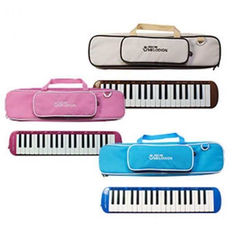 Youngchang Melodion Premium YM-D37 เครื่องดนตรีสำหรับนักเรียนประถม