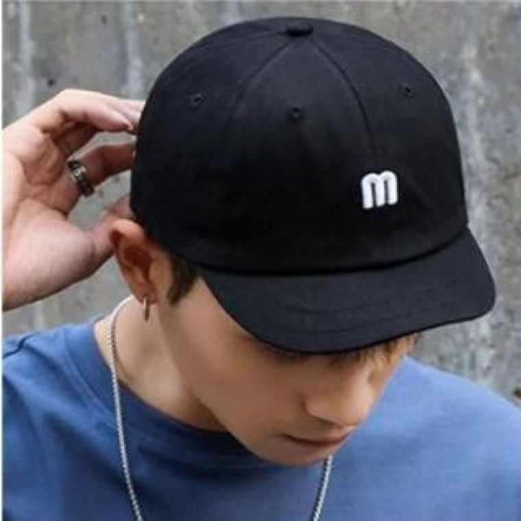 หมวกเบสบอลปีกสั้นน่ารักๆ สำหรับคู่รัก