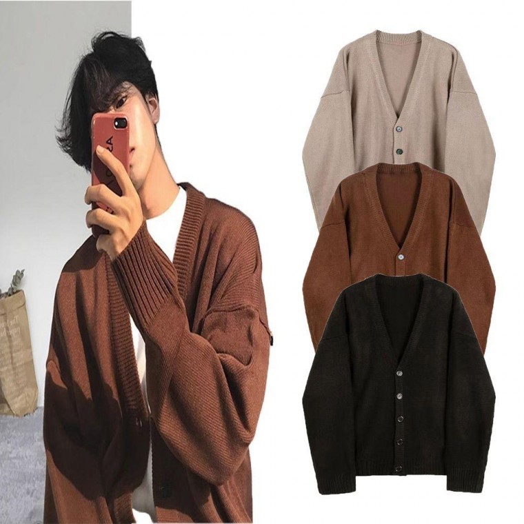 เสื้อคาร์ดิแกนไหมพรมคอวีทรงหลวม 3 สีสำหรับผู้ชาย
