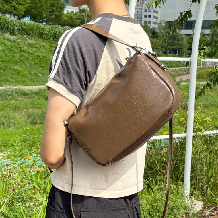 กระเป๋าหนัง Tote-Cross FC 3030