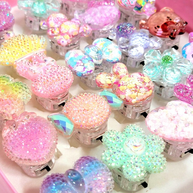 แหวนของเล่น LED Glitter Beads Light Ring (25 ชิ้น)