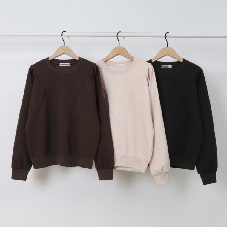 HL] เสื้อยืดแขนยาวทรงหลวมมีดีไซน์เฉพาะตัวสำหรับผู้หญิงไซส์ใหญ่