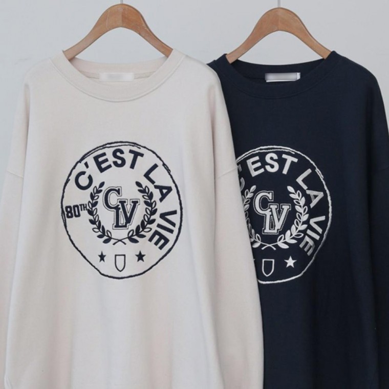 HL] เสื้อยืดแขนยาวปักโลโก้ Ravi สำหรับผู้หญิงไซส์ใหญ่