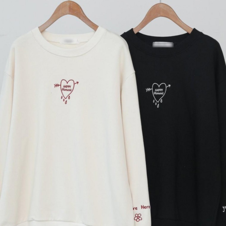 HL] เสื้อยืดแขนยาวปักลายหัวใจสำหรับผู้หญิงไซส์ใหญ่